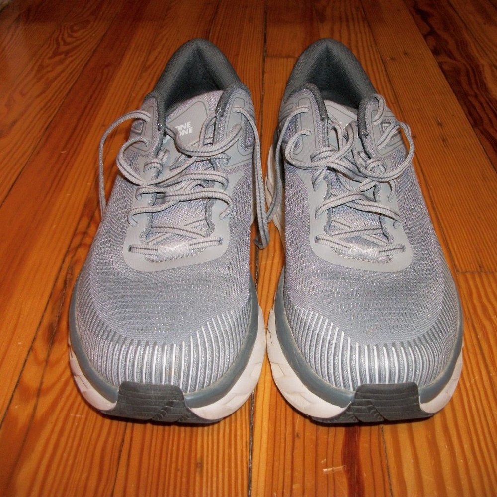 HOKA Sneakers